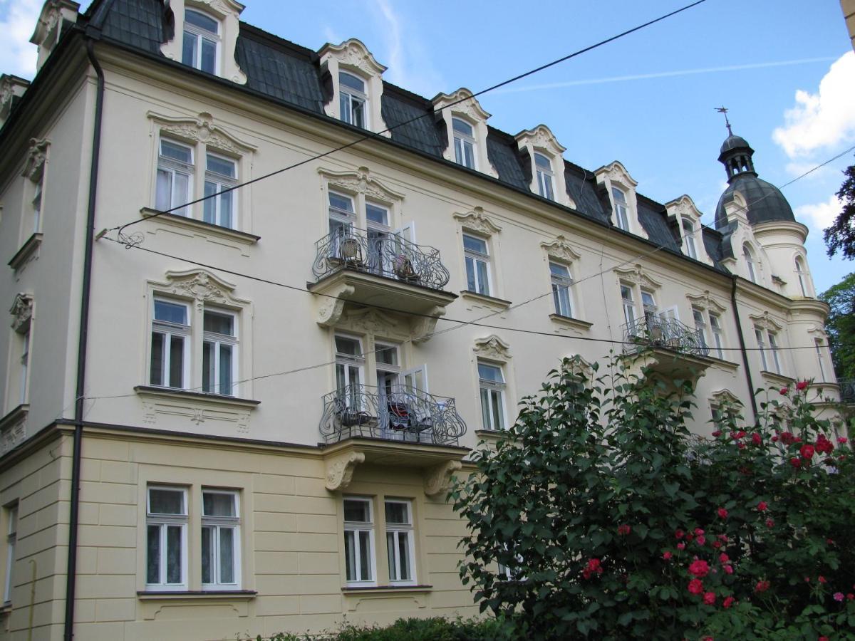 Villa Dagmar Luhacovice Exterior photo